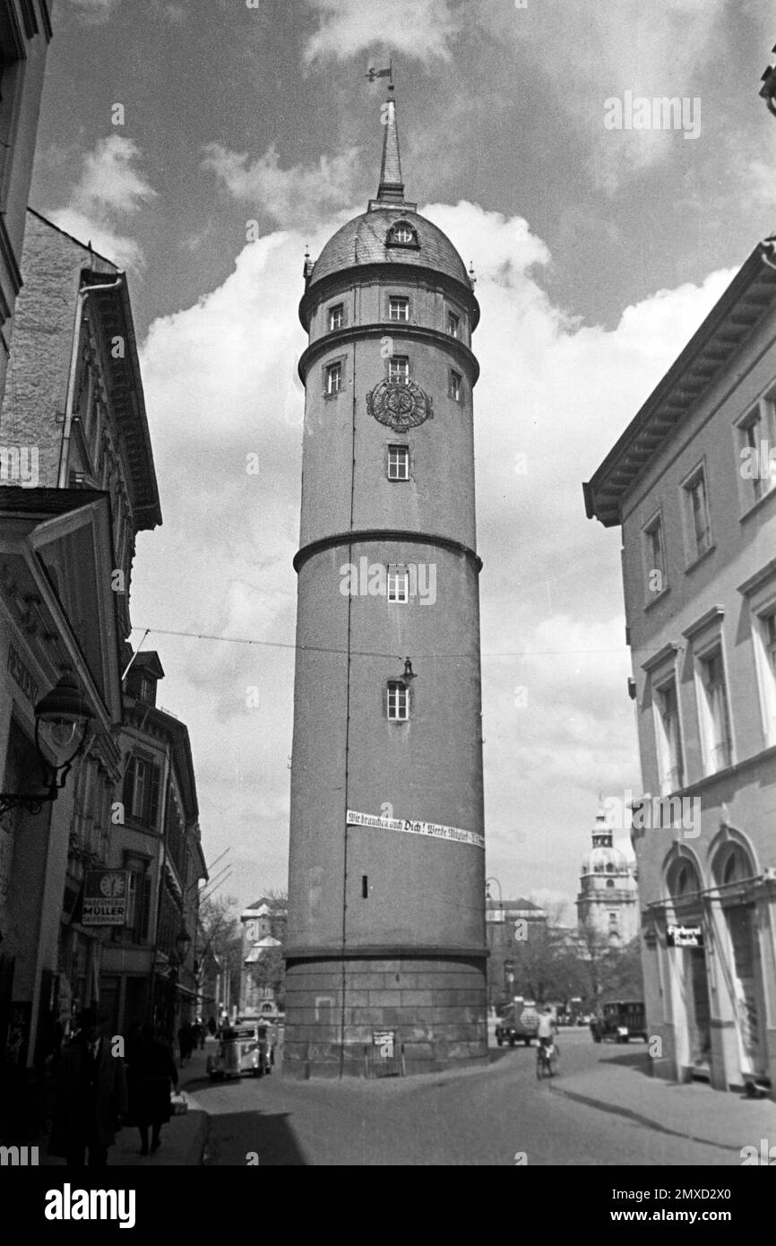 Dans Darmstadt, Hessen, 1938. La Tour Blanche de Darmstadt, Hesse, 1938. Banque D'Images
