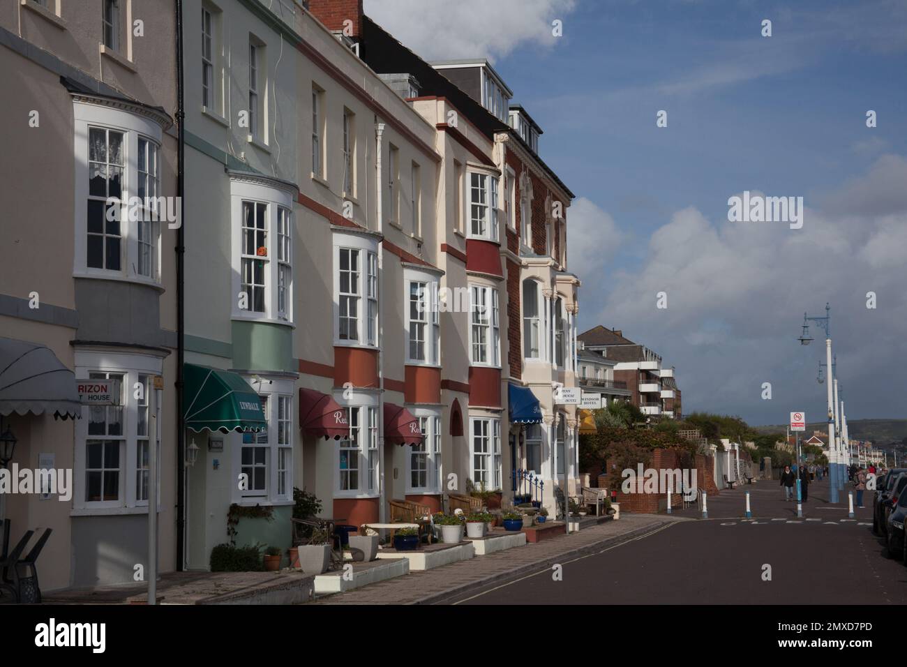 Maisons colorées sur le front de mer à Weymouth, Dorset au Royaume-Uni Banque D'Images