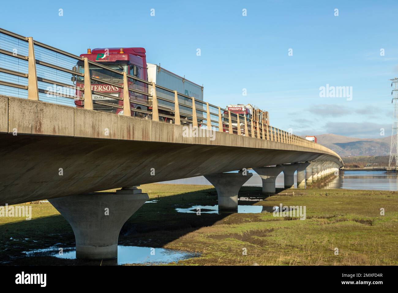 Clackmannanshire Bridge au-dessus du Firth of Forth en Écosse qui a ouvert à la circulation le 19 novembre 2008 Banque D'Images