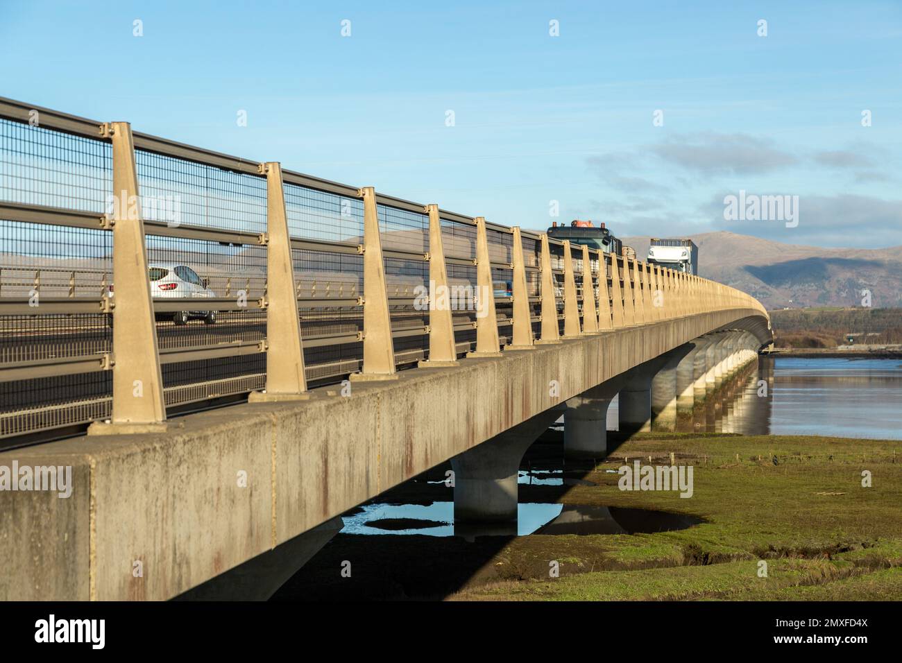 Clackmannanshire Bridge au-dessus du Firth of Forth en Écosse qui a ouvert à la circulation le 19 novembre 2008 Banque D'Images