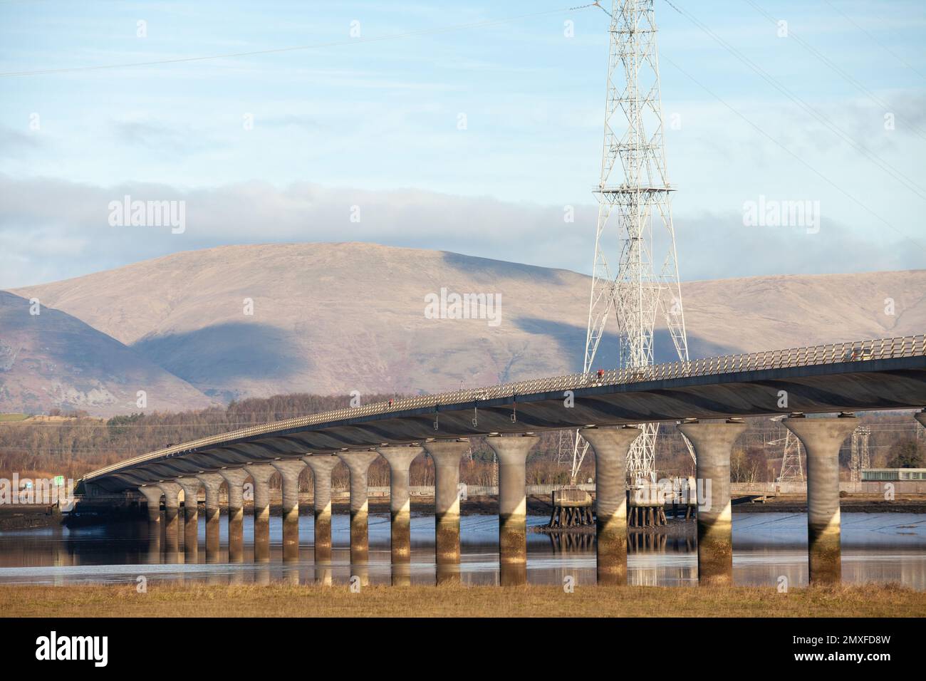 Clackmannanshire Bridge au-dessus du Firth of Forth en Écosse qui a ouvert à la circulation le 19 novembre 2008 Banque D'Images