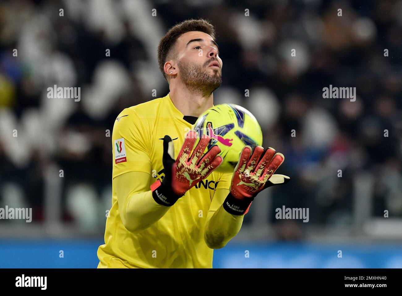 Arantes Maximiano Luis Manuel de SS Lazio sauve pendant le match de football de la coupe d'Italie entre Juventus FC et SS Lazio au stade de Juventus à Turin (IT Banque D'Images Arantes Maximiano Luis Manuel de SS Lazio sauve pendant le match de football de la coupe d'Italie entre Juventus FC et SS Lazio au stade de Juventus à Turin (IT Banque D'Images