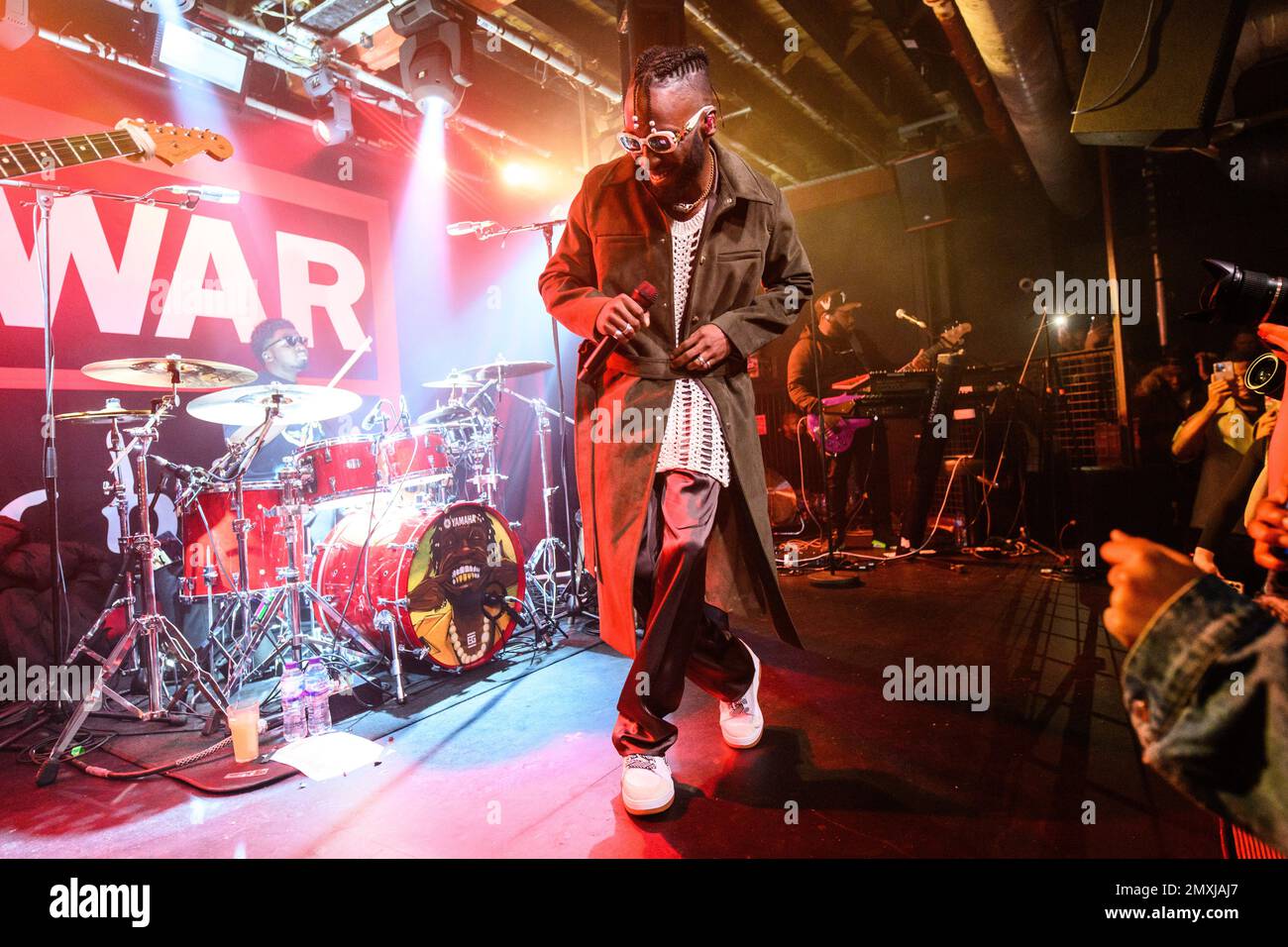 Londres, Royaume-Uni. 2 février 2023. Kojey radical se présentant à XOYO à Londres dans le cadre de la série de concerts de la semaine de Brits 2023 dans l'aide de War Child. Date de la photo: Vendredi 3 février 2023. Le crédit photo devrait se lire: Matt Crossick/Empics/Alamy Live News Banque D'Images