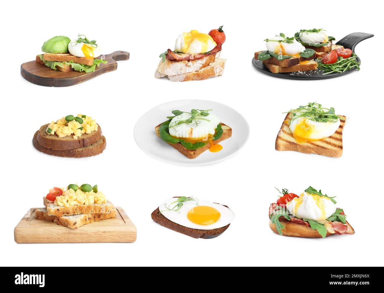 Ensemble de différents sandwiches aux œufs sur fond blanc Banque D'Images
