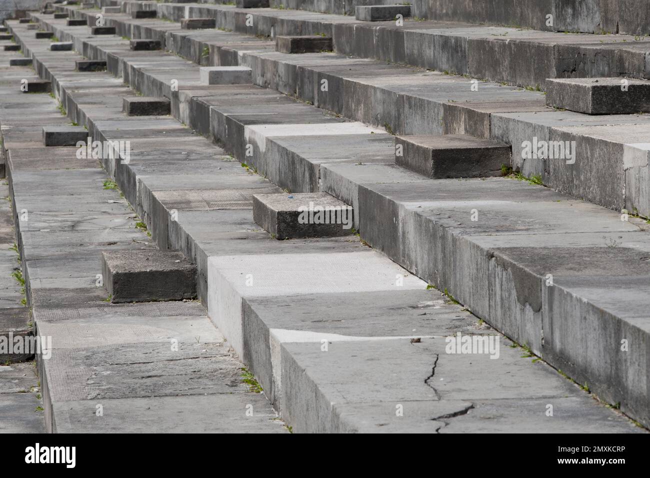 Les marches de la tribune de pierre sur le terrain de l'ancien Congrès du Parti Reich, Nuremberg, Allemagne, Europe Banque D'Images