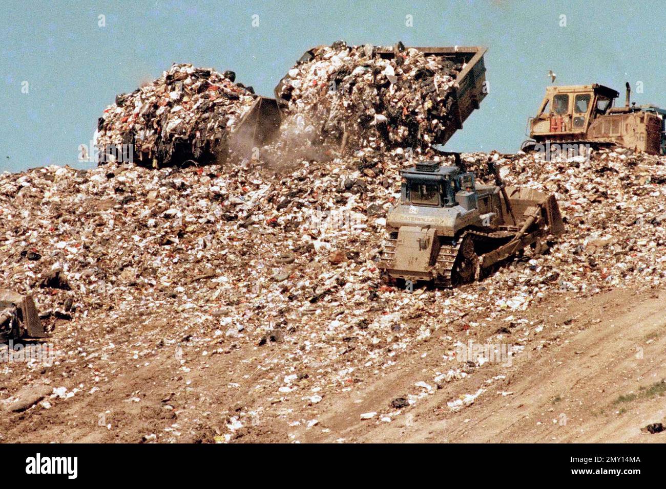 In this May 4, 1989 file photo, garbage is dumped at the Fresh Kills