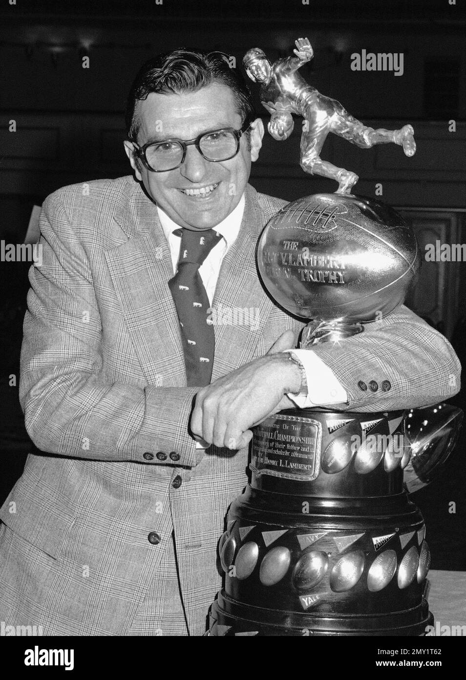 file-in-this-dec-6-1973-file-photo-joe-paterno-head-coach-of-the