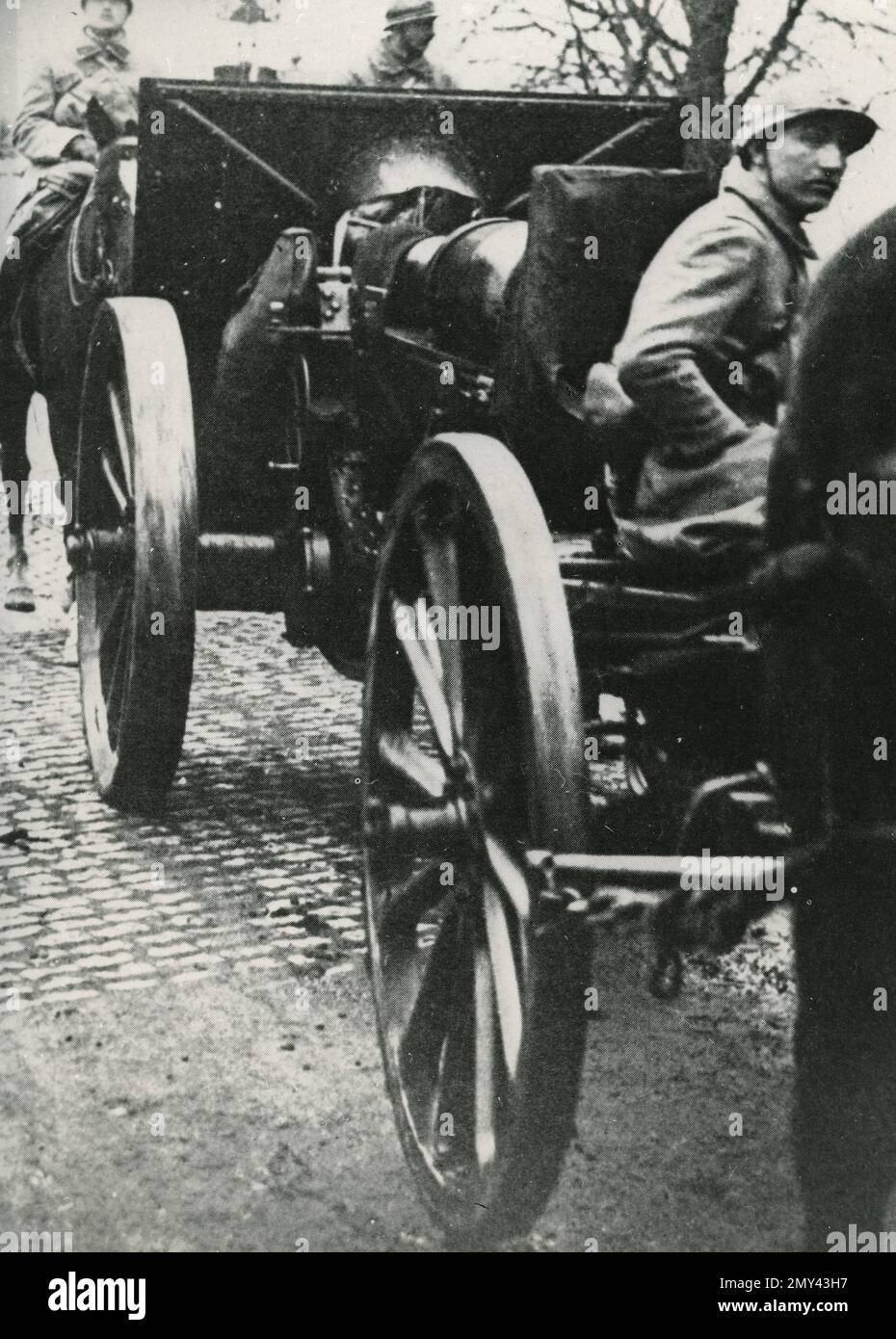 Soldats d'artillerie français pendant l'occupation de la Ruhr, Allemagne 1923 Banque D'Images