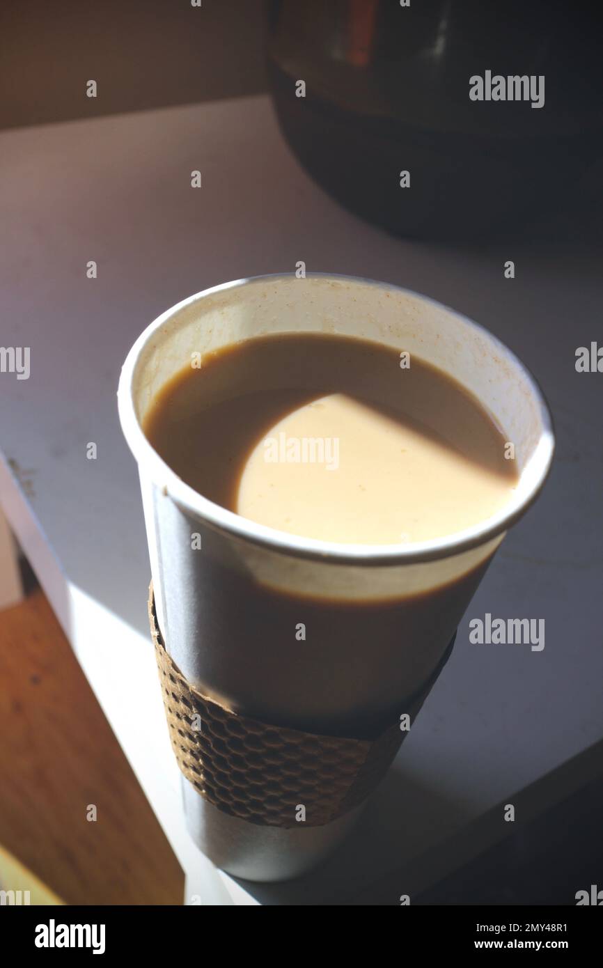 Latte est sous la lumière du matin Banque D'Images