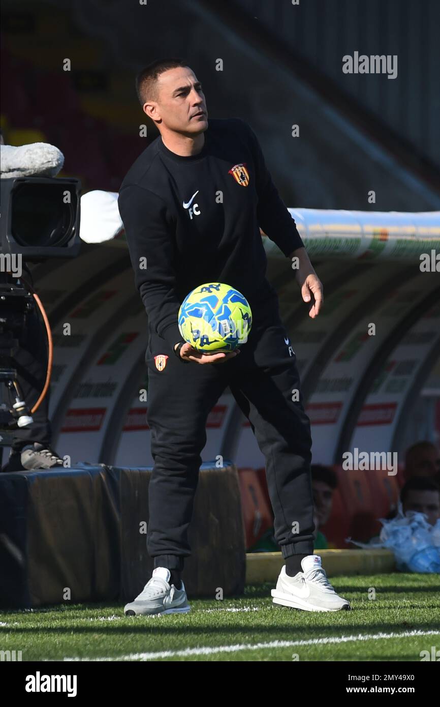 Fabio Cannavaro entraîneur af Benevento Calcio pendant le match série B entre Benevento Calcio et Venezia FC au Stadio Ciro Vigorito Banque D'Images