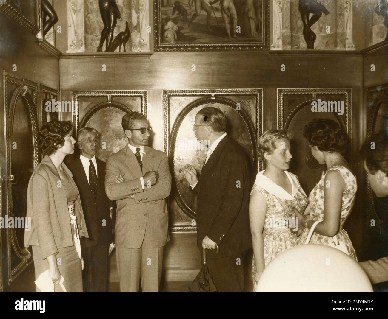 Mohammad Reza Pahlavi, Shah de l'État impérial d'Iran et sa femme