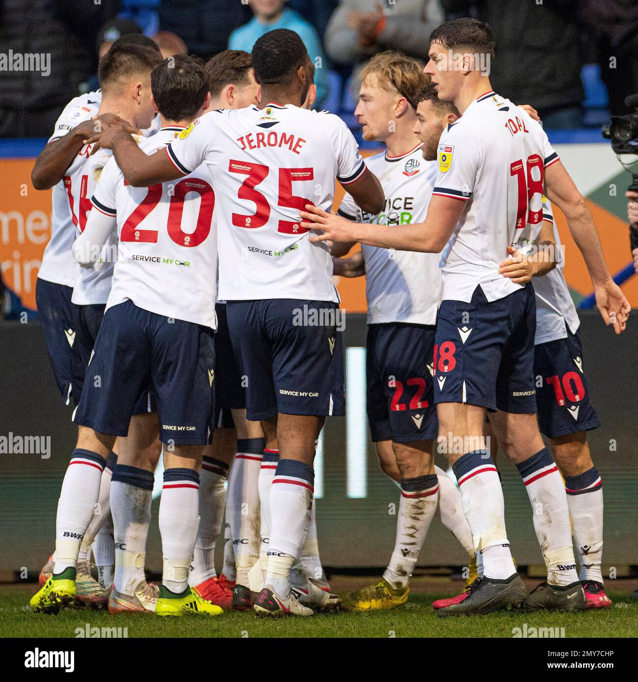 Kyle Dempsey #22 de Bolton Wanderers célèbre son but avec des coéquipiers lors du match Sky Bet League 1 entre Bolton Wanderers et Cheltenham Town au stade de l'université de Bolton, Bolton, le samedi 4th février 2023. (Crédit : Mike Morese | MI News) crédit : MI News & Sport /Alay Live News Banque D'Images