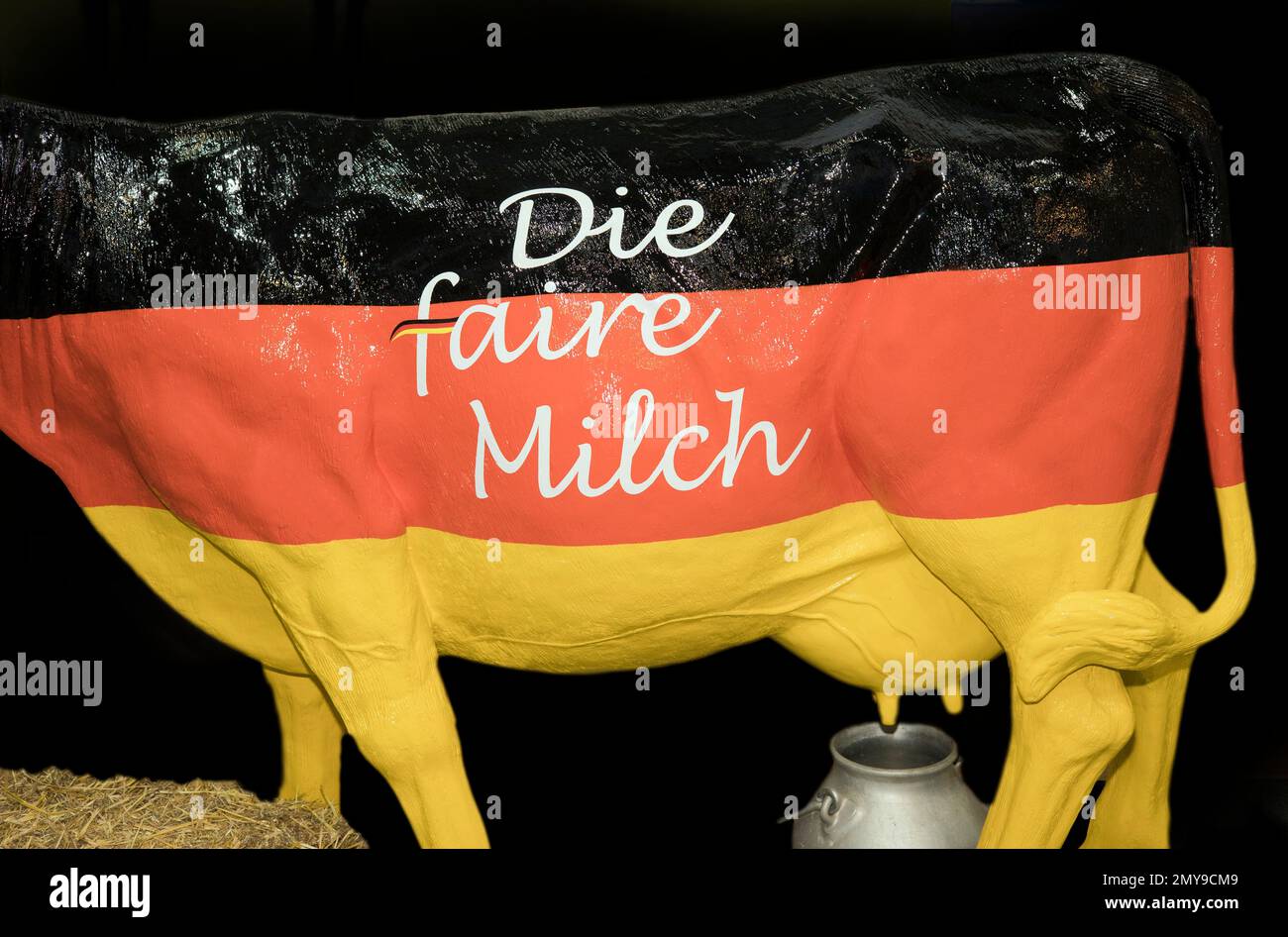 Die faire Milch, Faironika, vache peinte, projet conjoint des producteurs laitiers allemands Banque D'Images