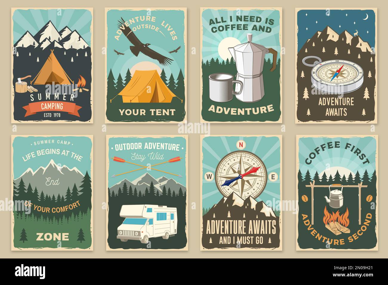 Ensemble d'affiches rétro de camping. Illustration vectorielle. Vintage typographie design avec Motor home, tente de camping, montagne, pot d'ébullition au feu de camp Illustration de Vecteur