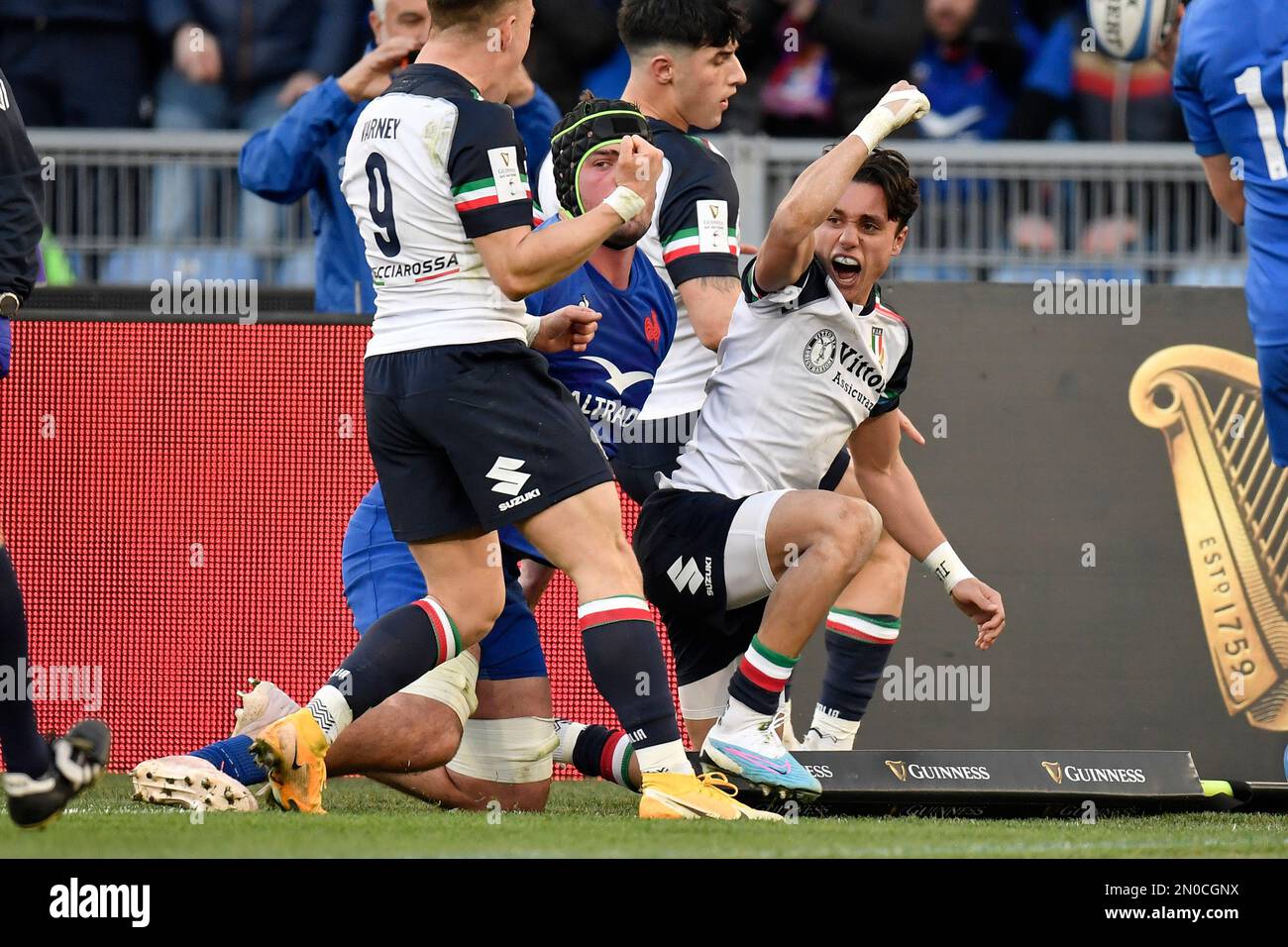 Rome, Italie. 05th févr. 2023. Ange Capuozzo d'Italie célèbre après l'essai pendant le match de rugby des six Nations entre l'Italie et la France au Stadio Olimpico à Rome sur 5 février 2023. Photo Antonietta Baldassarre/Insidefoto crédit: Insidefoto di andrea staccioli/Alamy Live News Banque D'Images