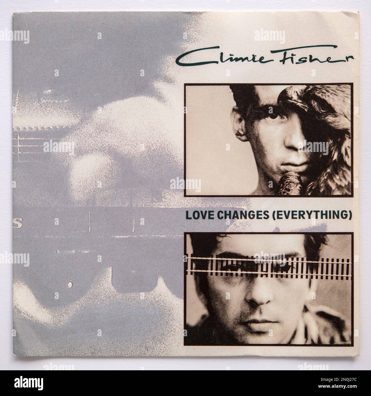 Couverture de l'image de la version unique de sept pouces de Love Changes (Everything) par Climie Fisher, qui a été publié en 1987. Banque D'Images