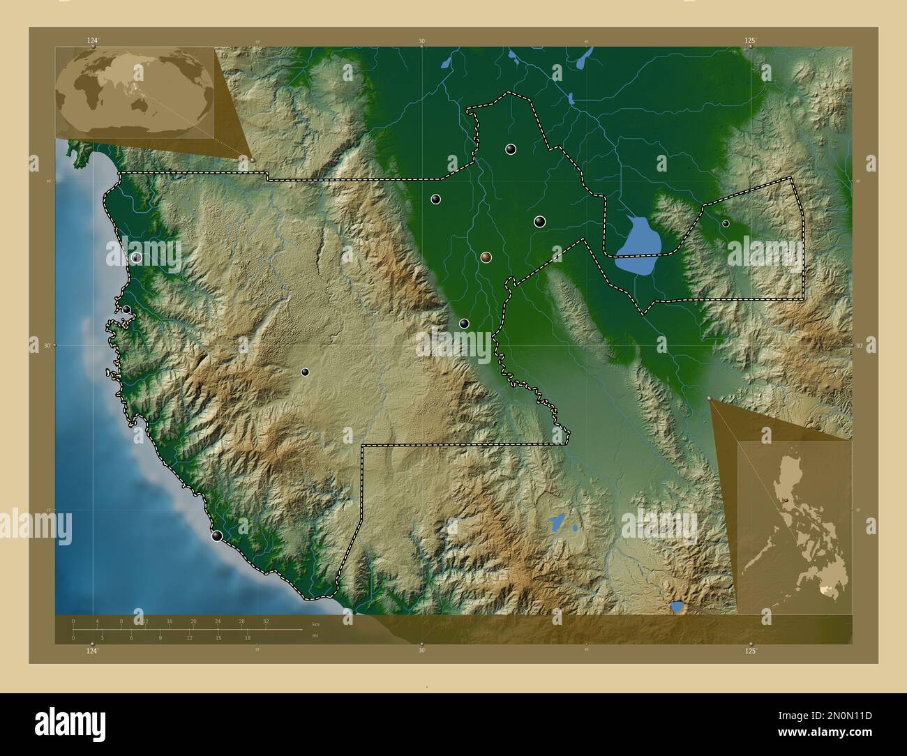 Sultan Kudarat, province des Philippines. Carte d'altitude en couleur avec lacs et rivières. Lieux des principales villes de la région. Emplacement auxiliaire d'angle Banque D'Images