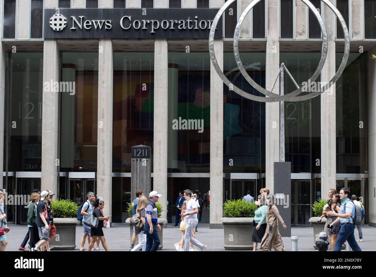 Vue de face du siège social de News Corporation, une société américaine de médias et d'édition, à New York, mercredi, 6 juillet 2022. Banque D'Images