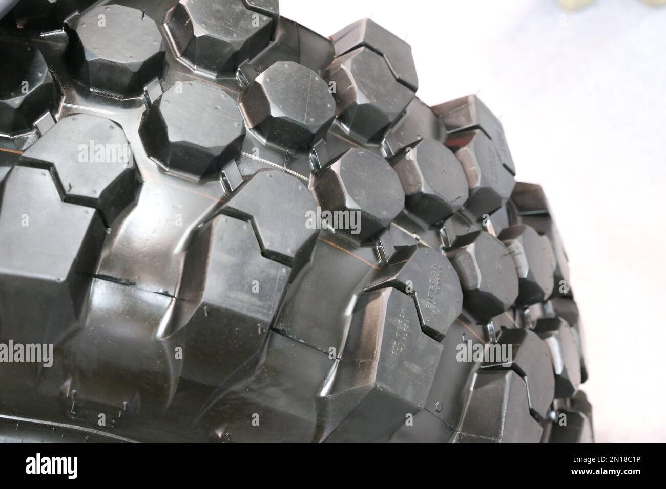 Pneu BMX GT POOL 20 X 2.3 - Pression Max 110 Psi, Bande De Roulement Noire, Flanc "JUNK FOOD"