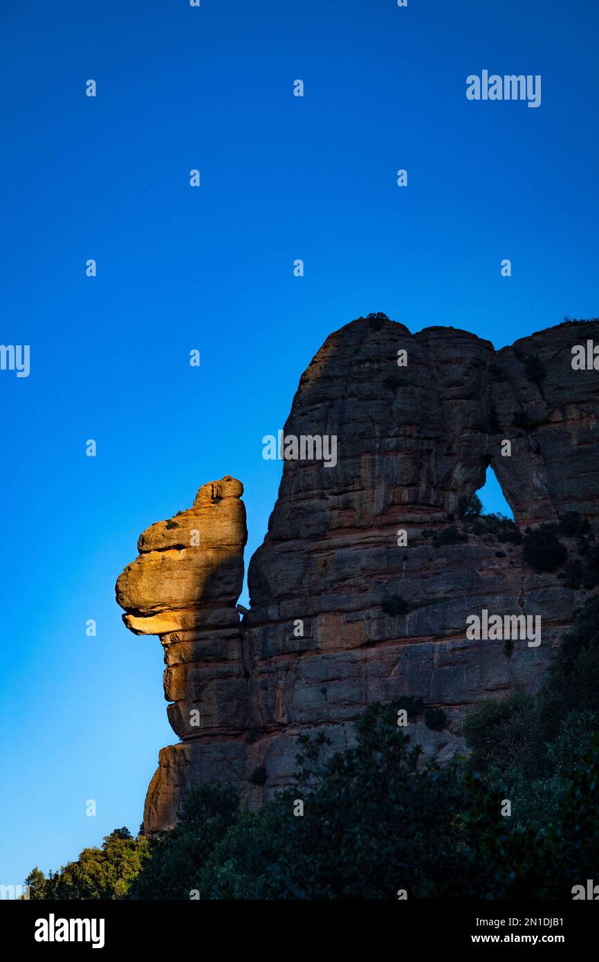 La Cadireta, Morro de Gos. La Roca Foradada, Las Agulles, Montserrat, montagne, Catalogne Banque D'Images