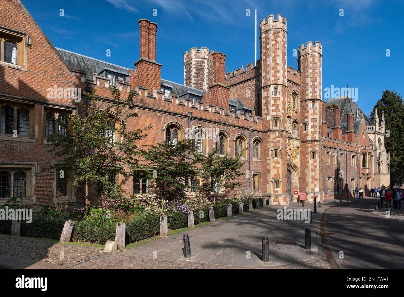 St. John's College and the Great Gate, Trinity Street, Cambridge, Cambridgeshire, Angleterre, Royaume-Uni, Europe Banque D'Images