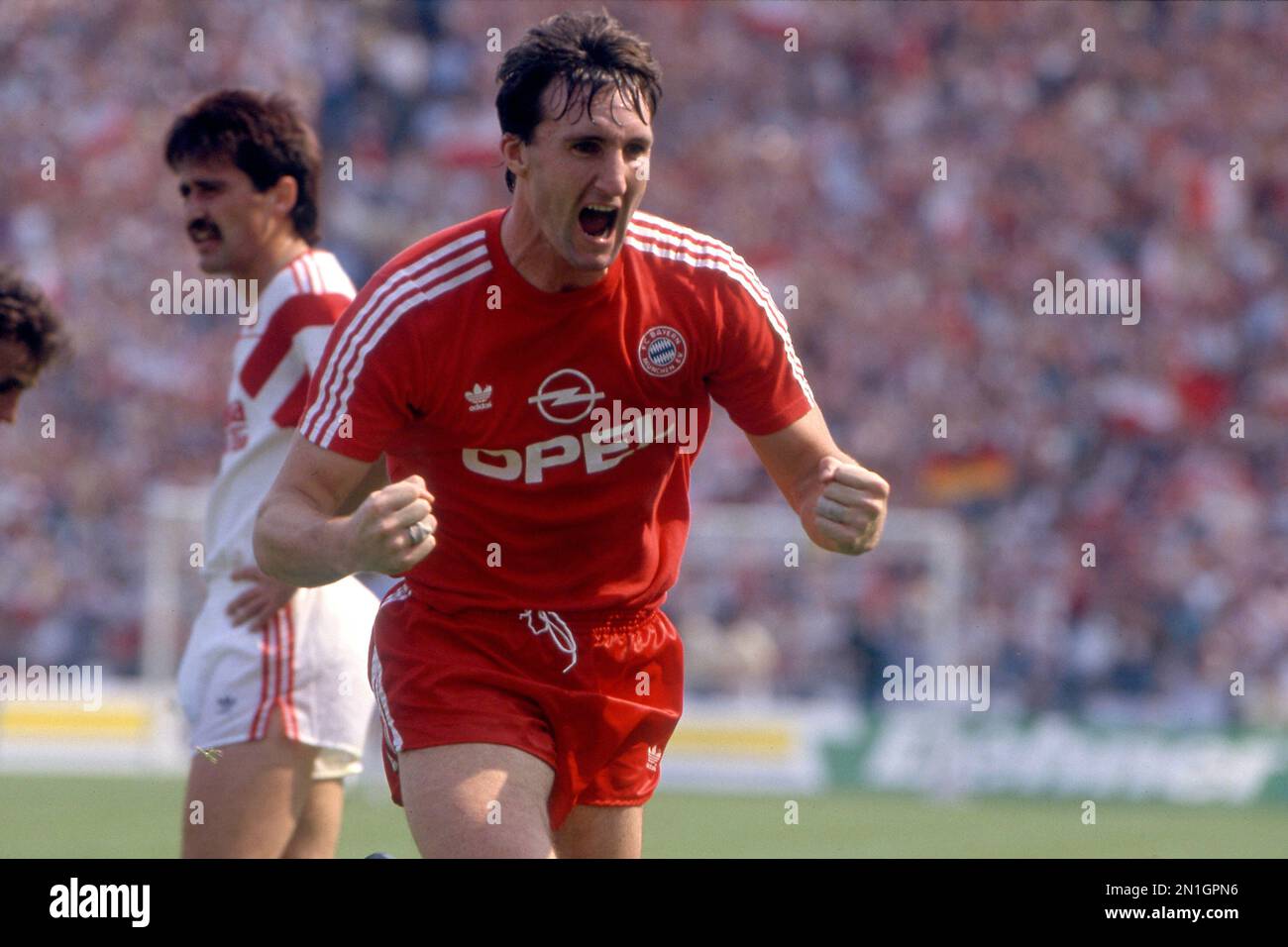 Archive Photo Alan Mcinally Fete Son Anniversaire De 60th Sur 10 Fevrier 23 Alan Mcinally Mc Inally Gbr Sco Joueur De Football Fc Bayern Munich Image Unique Motif Court Portrait Portrait Seance