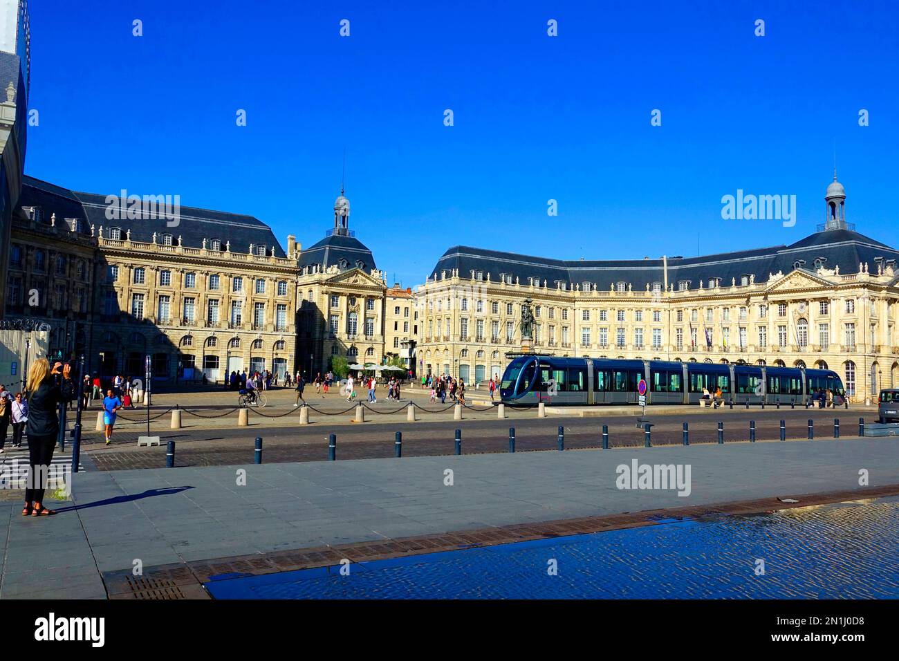 Place de la Bourse Bordeaux est une ville portuaire sur la Garonne dans le département de la Gironde, au sud-ouest de la France. C'est la capitale de la Nouvelle-Aqui Banque D'Images