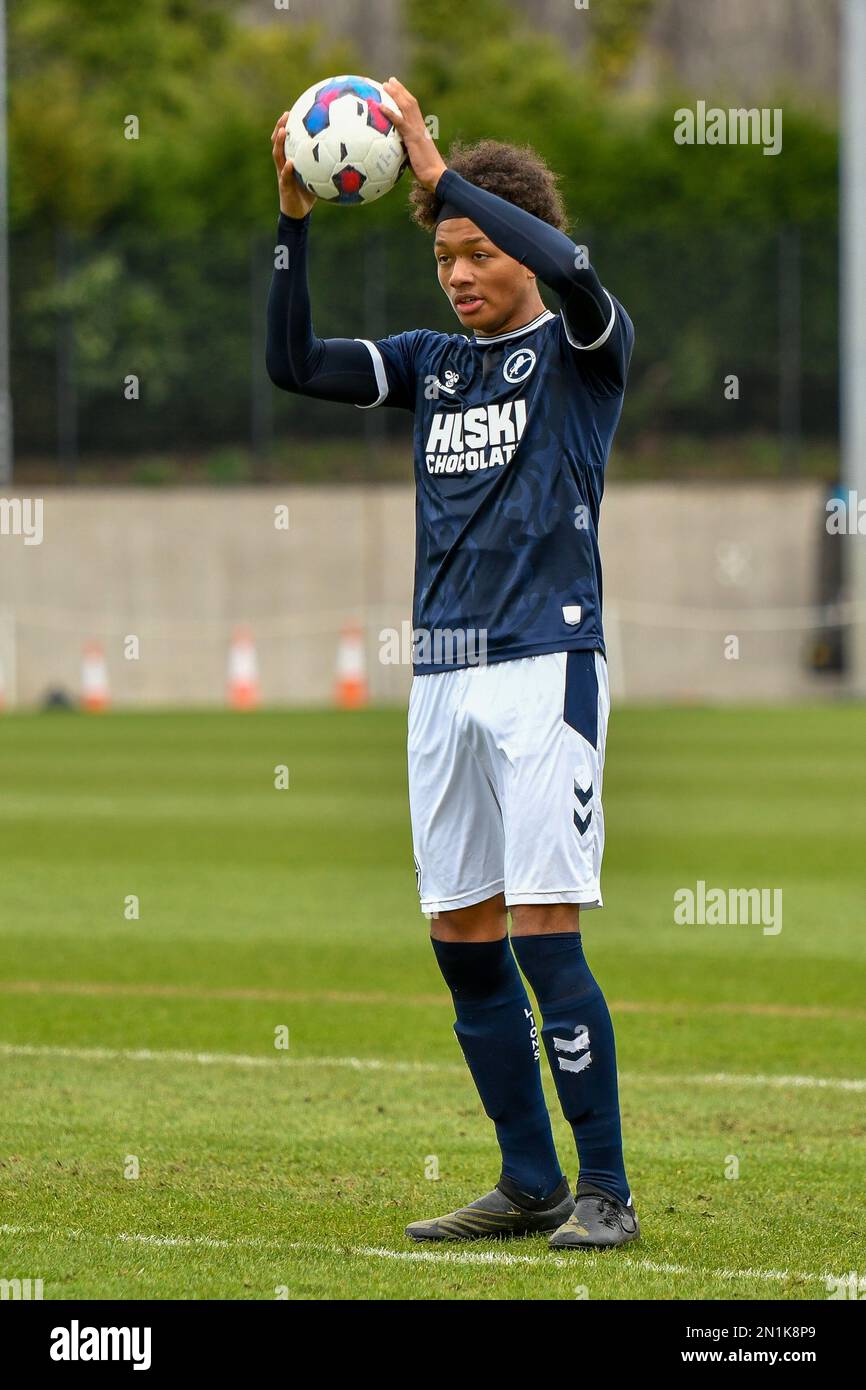 Swansea, pays de Galles. 4 février 2023. Joshua Stephenson de Millwall pendant le match de la Ligue de développement professionnel entre Swansea City moins de 18 ans et Millwall moins de 18 ans à la Swansea City Academy à Swansea, pays de Galles, Royaume-Uni le 4 février 2023. Crédit : Duncan Thomas/Majestic Media. Banque D'Images