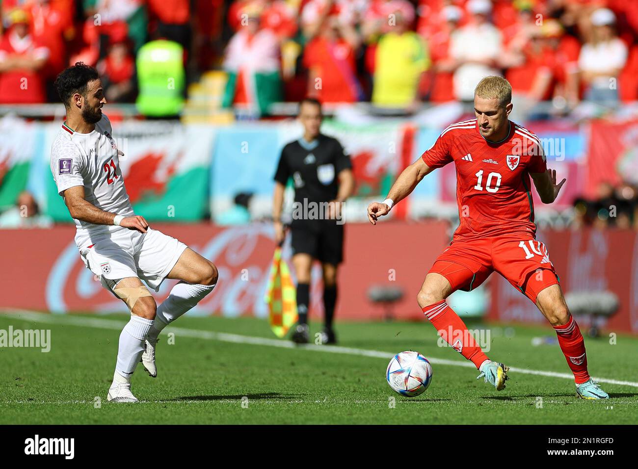DOHA, QATAR - NOVEMBRE 25 : Aaron Ramsey lors de la coupe du monde de la FIFA, Qatar 2022, match du groupe B entre le pays de Galles et l'Iran au stade Ahmad Bin Ali sur 25 novembre 2022 à Doha, Qatar. (Photo par MB Media) Banque D'Images