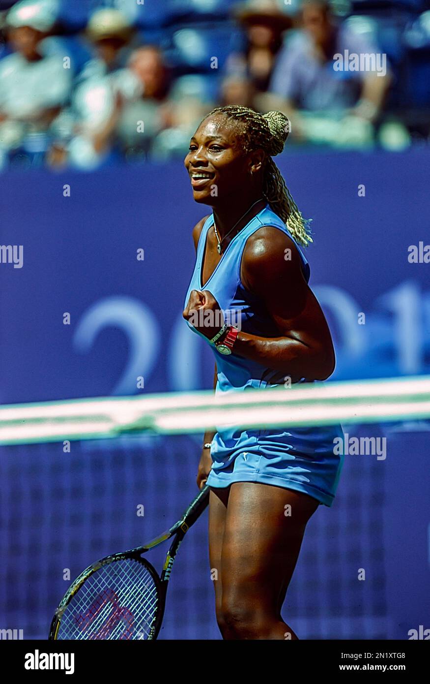 Serena Williams (États-Unis) participe à l'Open de tennis des États-Unis en 2001. Banque D'Images