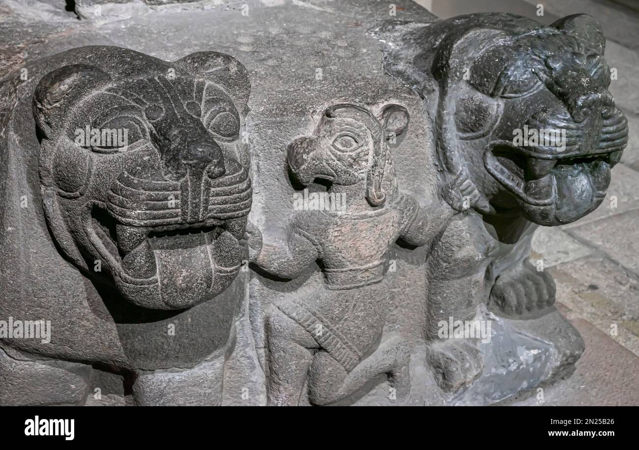 Statue de Dieu de tempête base, Karkamış, fragment. Katuwa, 10th ou début du 9th siècle av. J.-C. Banque D'Images