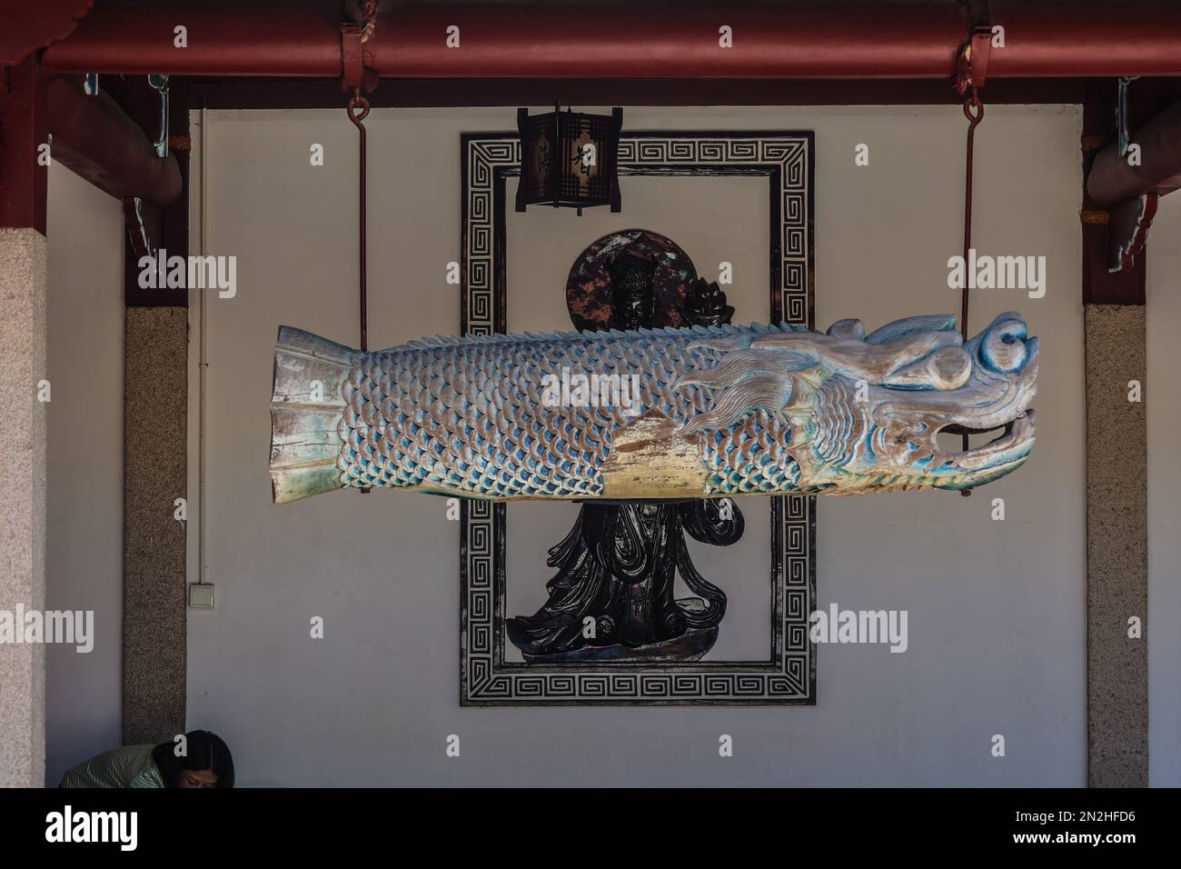 Artisanat de poisson dragon ancien dans le temple du bouddhisme Banque D'Images