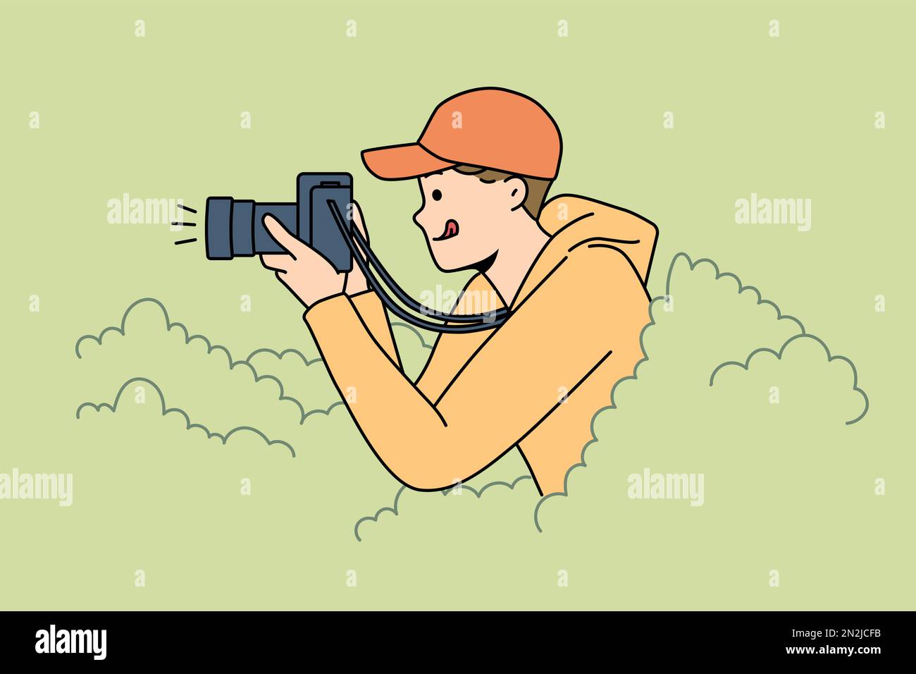 Un jeune homme souriant se cache dans les buissons pour prendre des photos avec un appareil photo professionnel. Un journaliste ou un journaliste heureux prend des photos à partir d'un endroit caché. Illustration vectorielle. Illustration de Vecteur