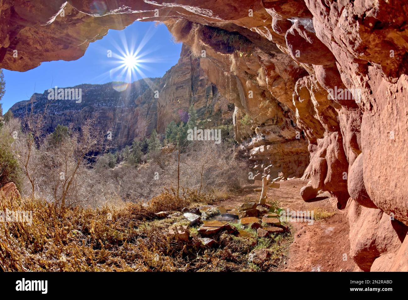 Sunburst sur Dripping Springs Trail près de Hermit Canyon, South Rim, Grand Canyon, Arizona, États-Unis Banque D'Images