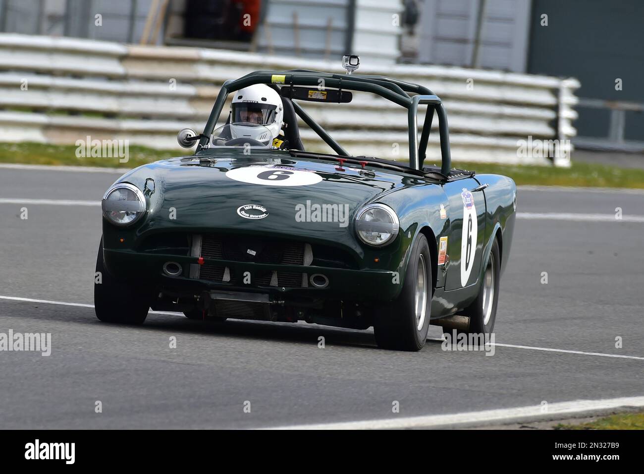 Stephen Pickering, Sunbeam Tiger, Adams et page Swinging Sixties, Groupe 2, voitures de plus de 2000cc ans, divisé en 6 classes G à I, une course de quarante minutes avec Banque D'Images