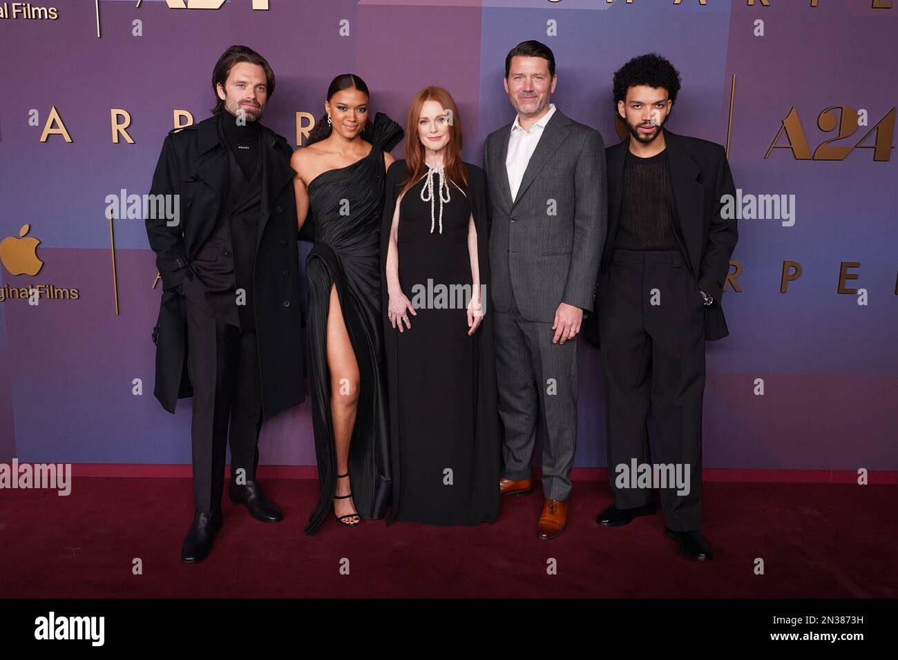 (De gauche à droite) Sebastian Stan, Briana Middleton, Julianne Moore, Benjamin Caron et le juge Smith assistent à la première mondiale de l'Apple TV+ drames plus nets, au BFI Imax Waterloo à Londres. Date de la photo: Mardi 7 février 2023. Banque D'Images