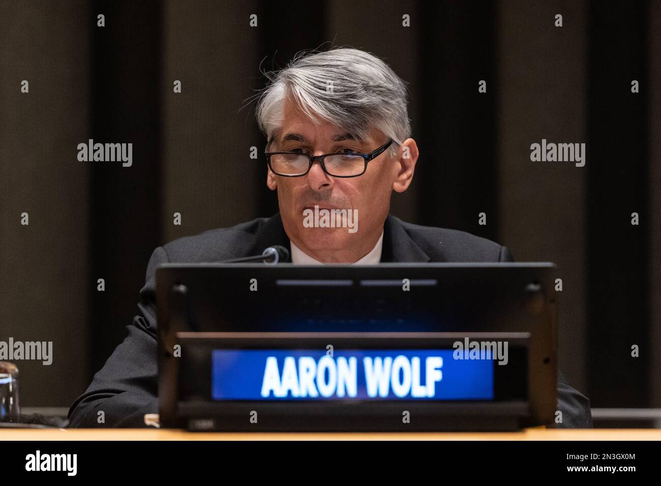 New York, États-Unis. 07th févr. 2023. Aaron Wolf, professeur de géographie au Collège des sciences de la Terre, de l'Océan et de l'atmosphère de l'Université d'État de l'Oregon, assiste à une séance d'information scientifique sur l'économie de l'eau au siège de l'ONU à New York sur 7 février 2023. (Photo de Lev Radin/Sipa USA) crédit: SIPA USA/Alay Live News Banque D'Images