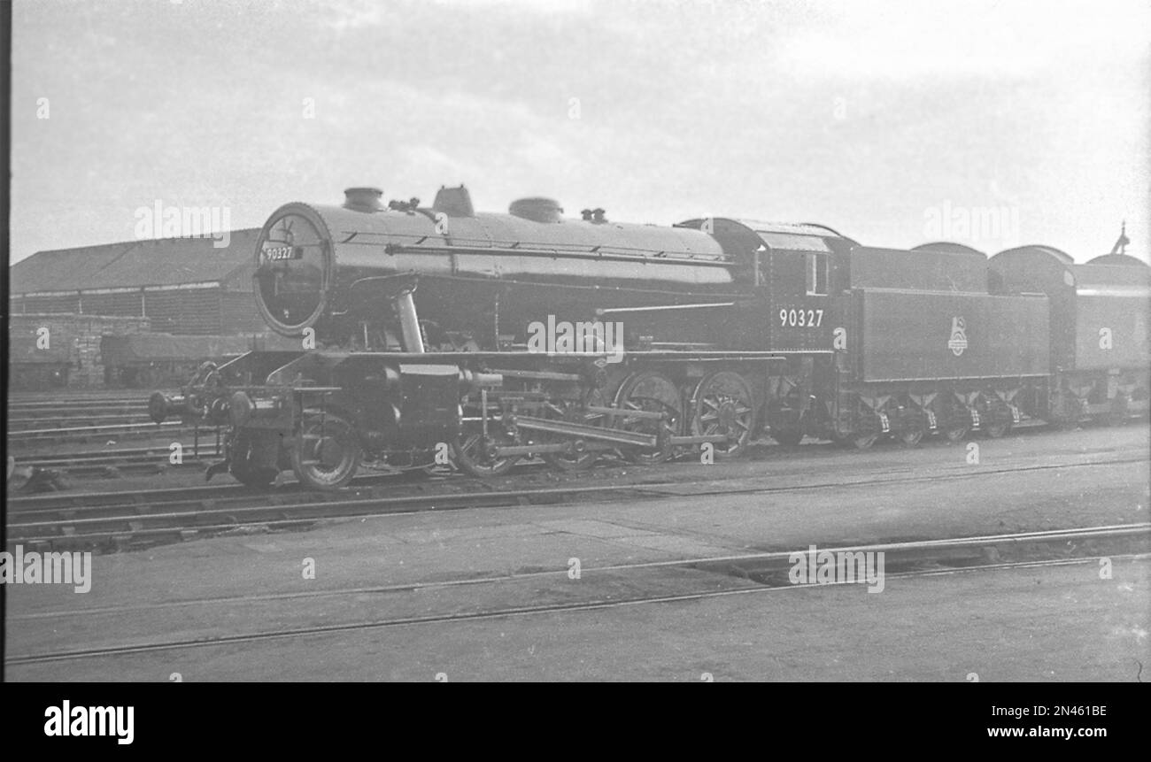 Locomotive à vapeur WD classe 8 2-8-0 N° 90327 à Swindon Works Banque D'Images