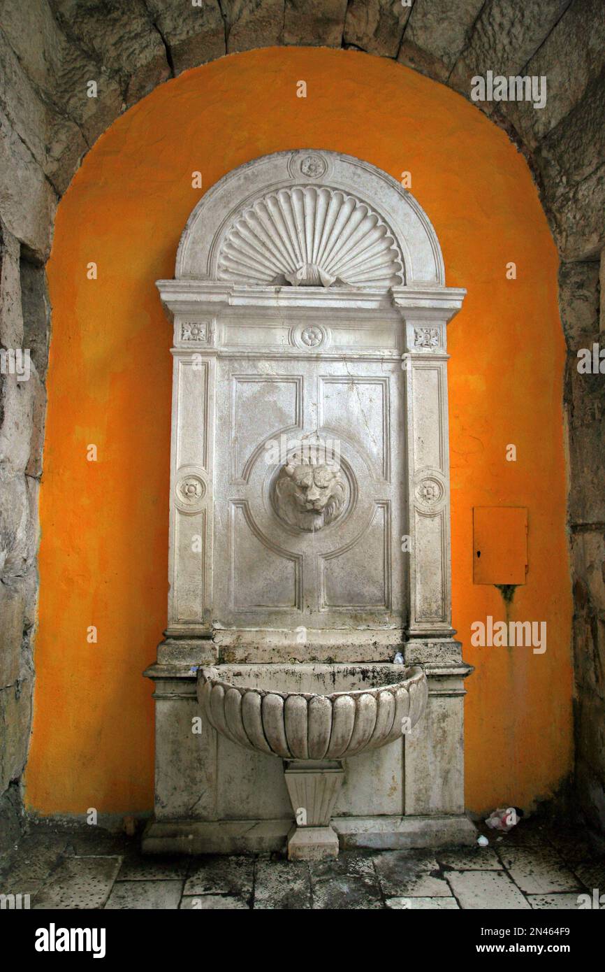 adriatique, mer adriatique, attraction, belle, beauté, bisevo, bleu, grotte bleue, grotte bleue, grotte, falaise, croatie, dalmatie, europe, vert, grotte, la Banque D'Images