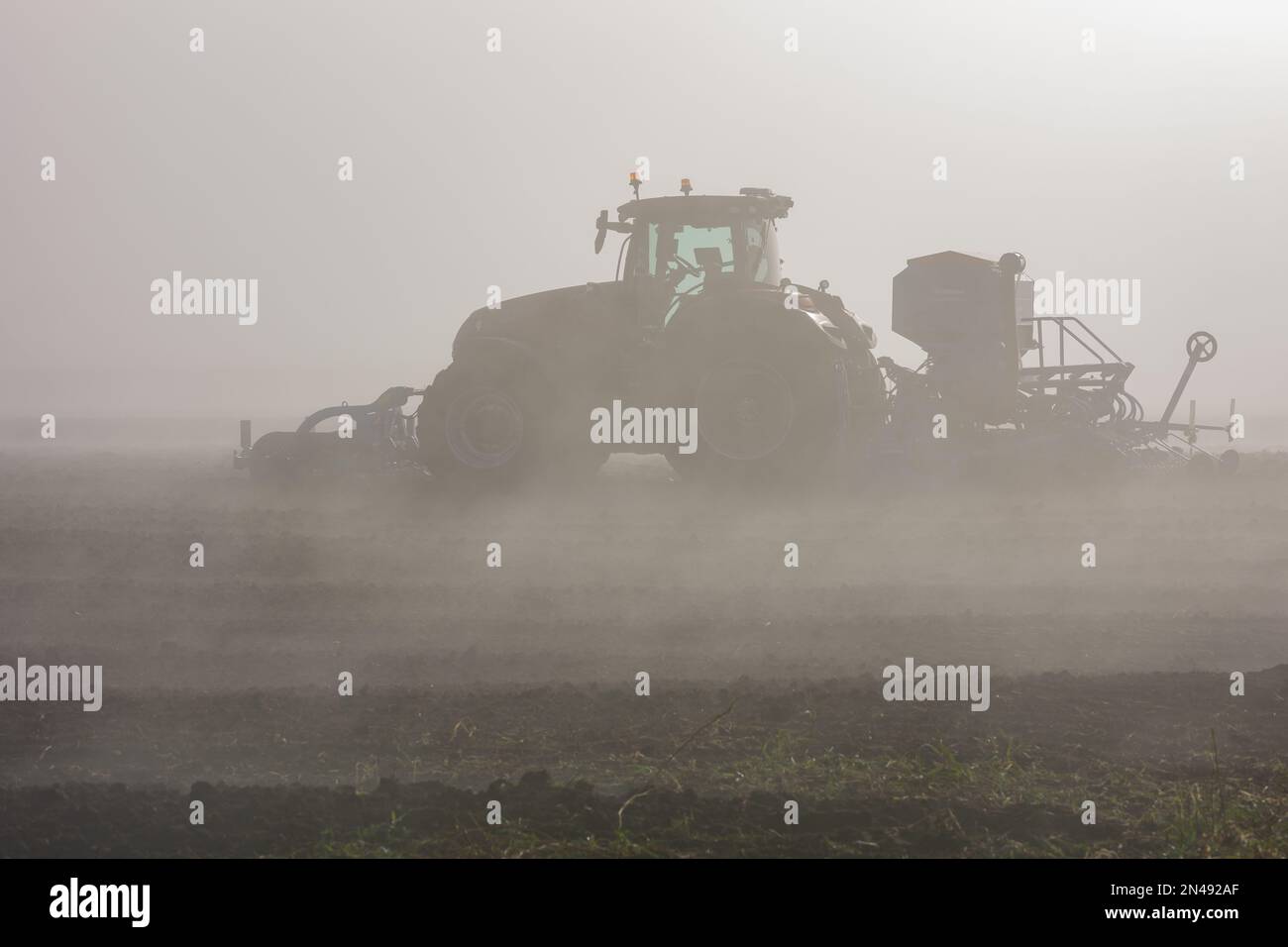 Maldon, Royaume-Uni. 08th févr. 2023. Maldon Essex 8th février 2023 météo britannique brouillard épais au Doe Show 63rd annuel des machines agricoles à Maldon Essex crédit: Ian Davidson/Alamy Live News Banque D'Images