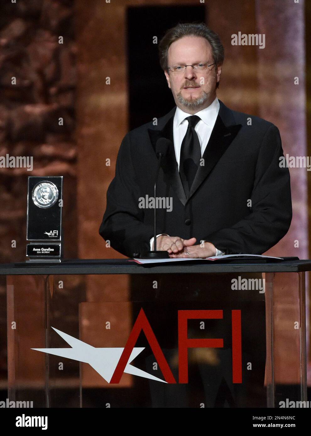 Bob Gazzale, AFI President and CEO, speaks at the 42nd AFI Lifetime Achievement Award Tribute Gala at the Dolby Theatre on Thursday, June 5, 2014, in Los Angeles. (Photo by John ShearerInvision/AP) Banque D'Images