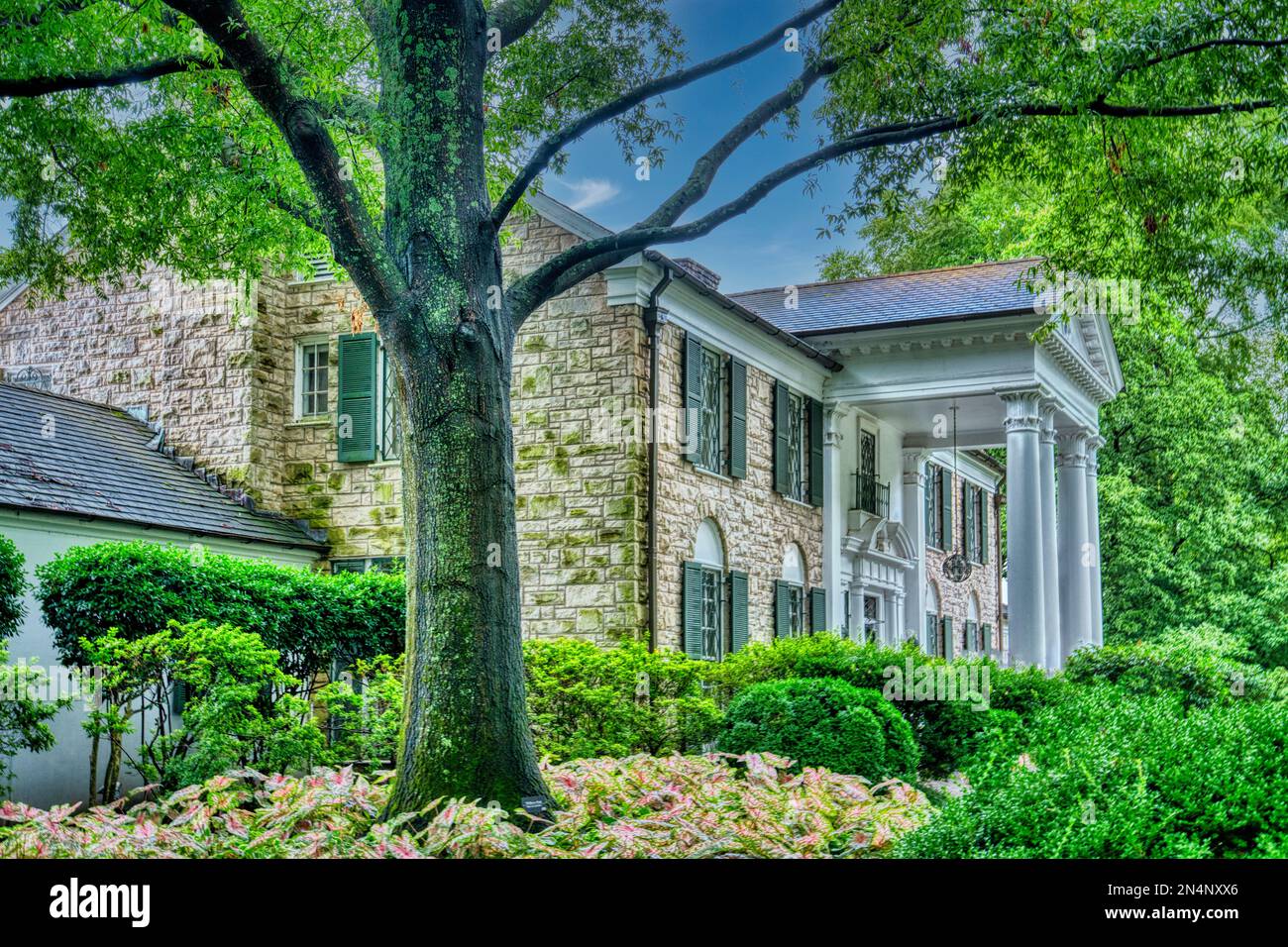 L'extérieur de Graceland depuis la salle à manger, la maison d'Elvis Presley, à Memphis, Tennessee. Banque D'Images