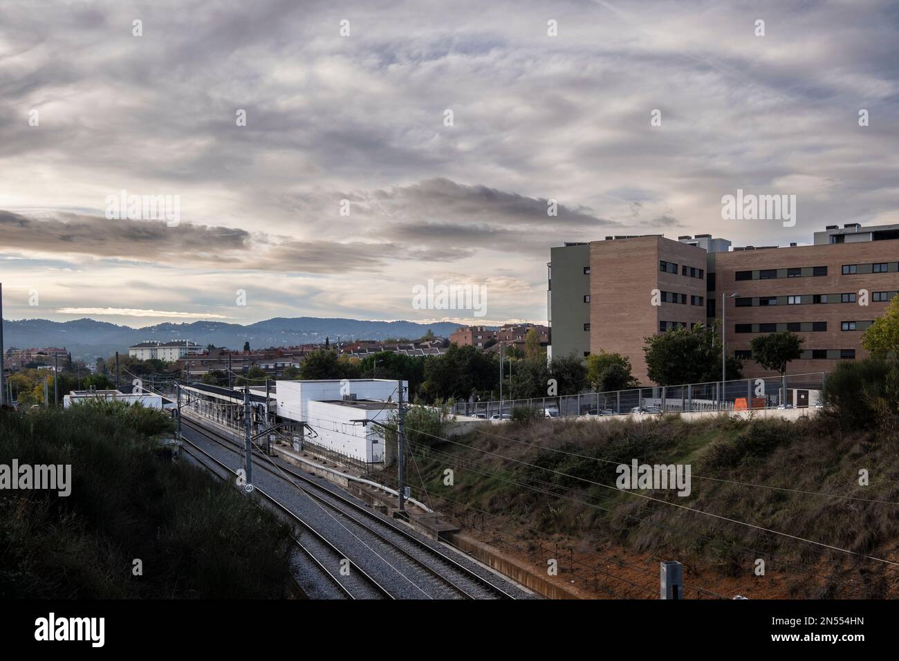 Vue aérienne de la gare de Sant Cugat del Valles à Barcelone, Espagne Banque D'Images