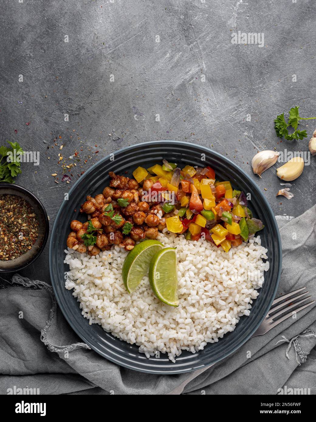 vue de dessus délicieuse cuisine brésilienne avec du riz. Résolution et superbe photo de haute qualité Banque D'Images