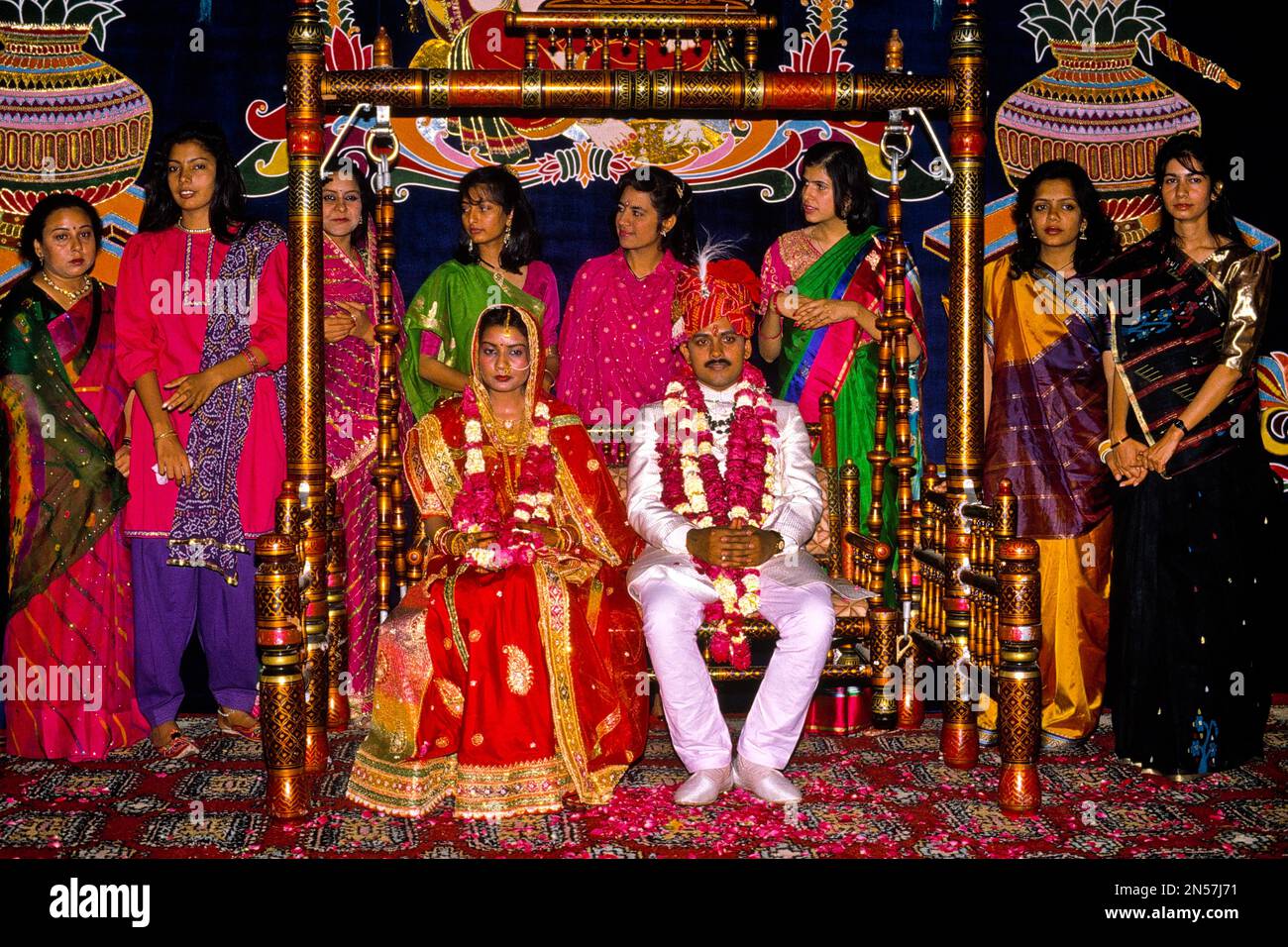 Mariée et marié, splendide mariage au Rajasthan, Jaipur, Rajasthan, Inde Banque D'Images