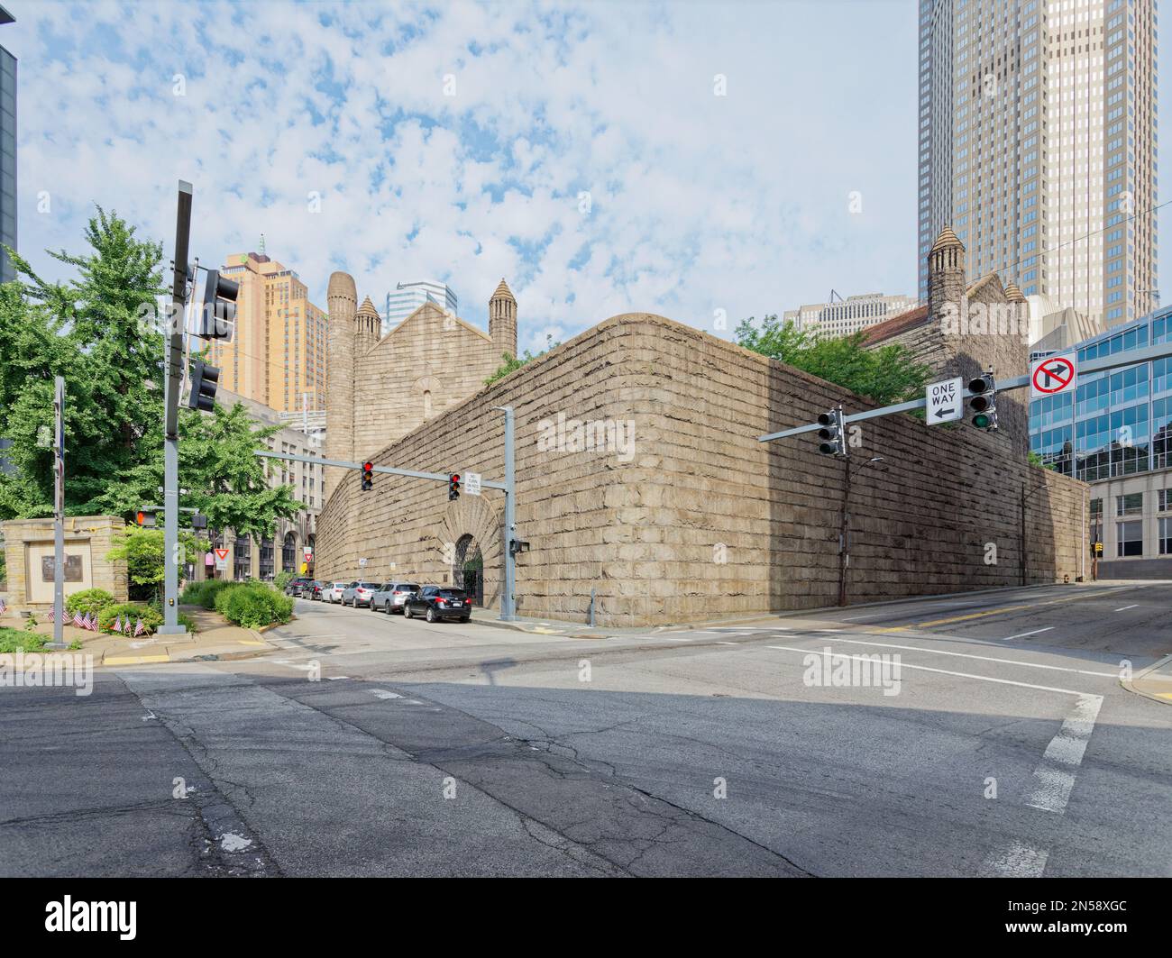 Le palais de justice et la prison du comté d’Allegheny, sur Grant Street à Pittsburgh, figurent parmi les plus importants monuments architecturaux de Pennsylvanie. Banque D'Images