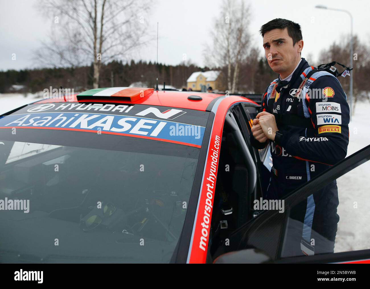 Umeå 20230209 Craig Breen (photo), Irlande avec James Fulton, Irlande, Hyundai i20 N Rally1 Hybrid, lors du Shakedown/test de jeudi devant le S. Banque D'Images