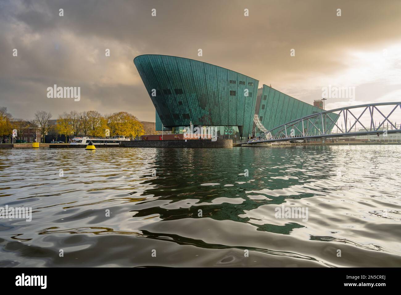 NEMO Science Museum à Oosterdok 2, Amsterdam, pays-Bas Banque D'Images