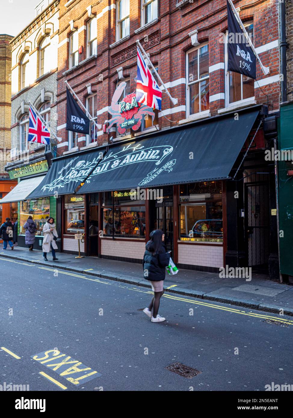 Randall & Aubin Soho Londres. Randall & Aubin est un restaurant de fruits de mer situé au 14-16 Brewer Street, Soho, Londres, ouvert en 1996. Banque D'Images