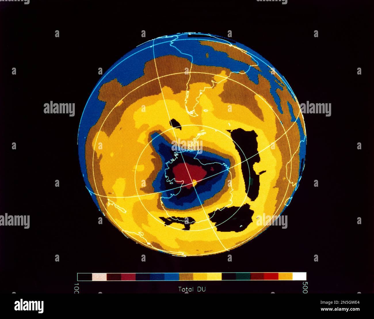 Spectromètres de cartographie de l'ozone total (TOMS) données sur l'ozone provenant de Nimbus - 7 « trou » de l'appauvrissement satellite au-dessus de l'Antarctique le 30th novembre 1992 Banque D'Images